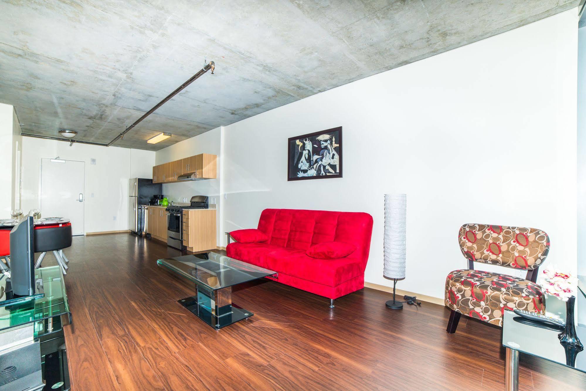 Hollywood Panorama Suites Los Angeles Exterior photo