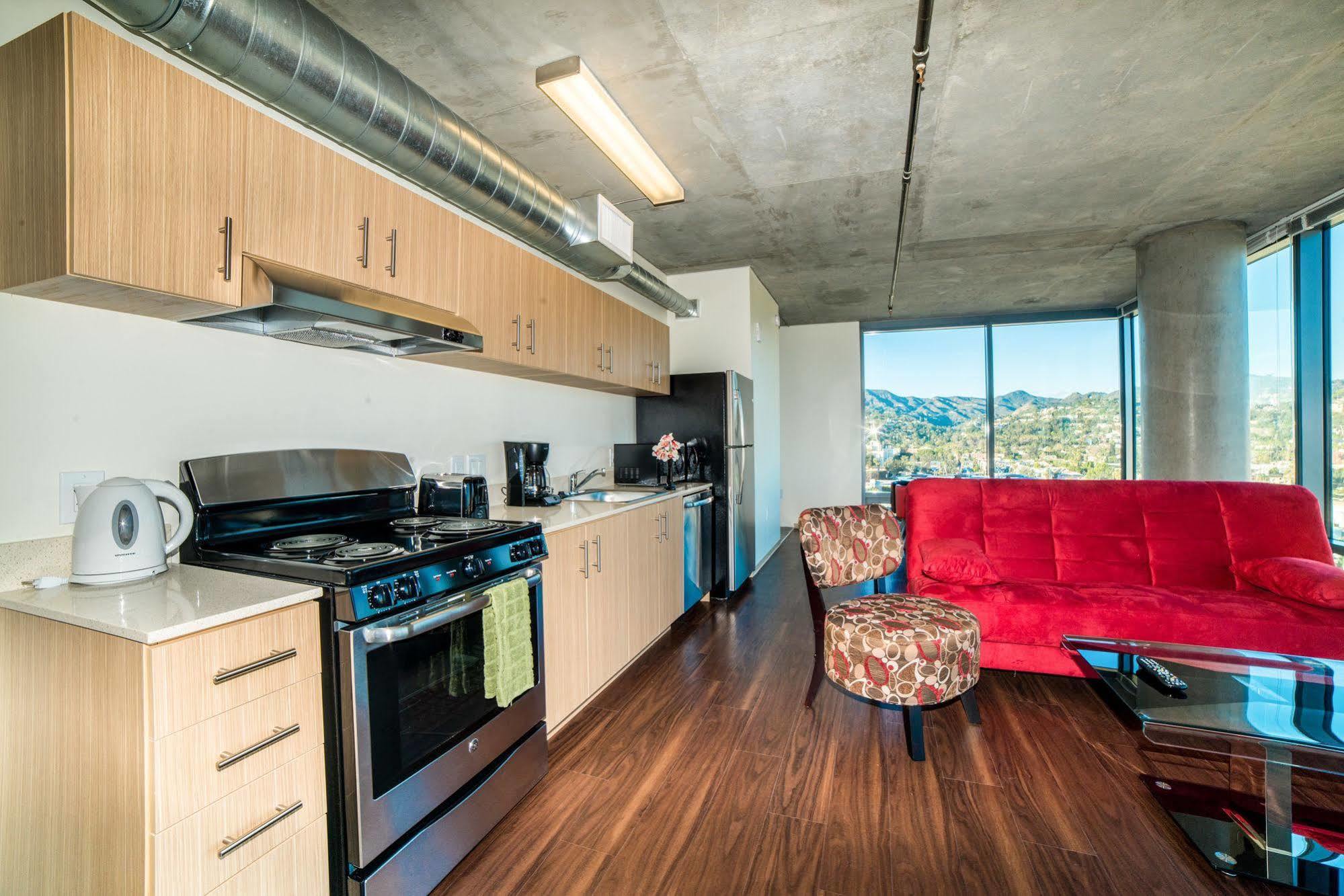 Hollywood Panorama Suites Los Angeles Exterior photo